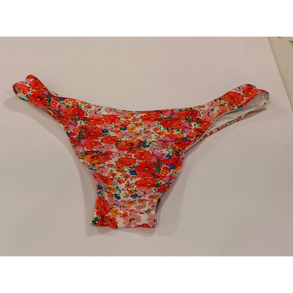 Monday Swimwear Floral Bikini Set M Top L Bottom Underwire NWOT